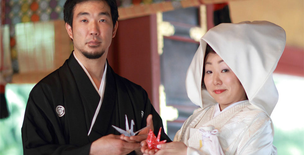 浅草神社　神前式の結婚写真
